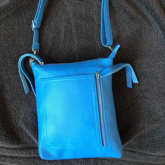 Beautiful leather Carla Mancini purse -- brand new! - Picture 1 of 4